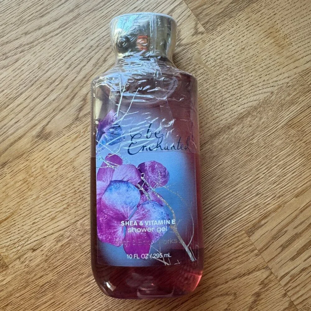 Bath & Body Works Be Enchanted Shower Gel NWT